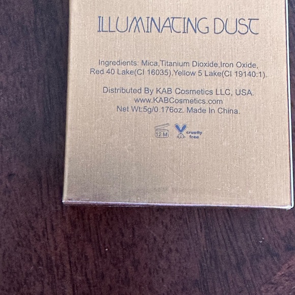 NIB ~ KAB Cosmetics Illuminating Dust in Golden Hour Highlighter Eyeshadow 5g - Picture 3 of 6